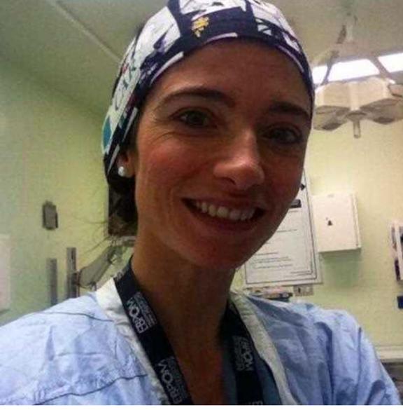 Dr Teresa Parras